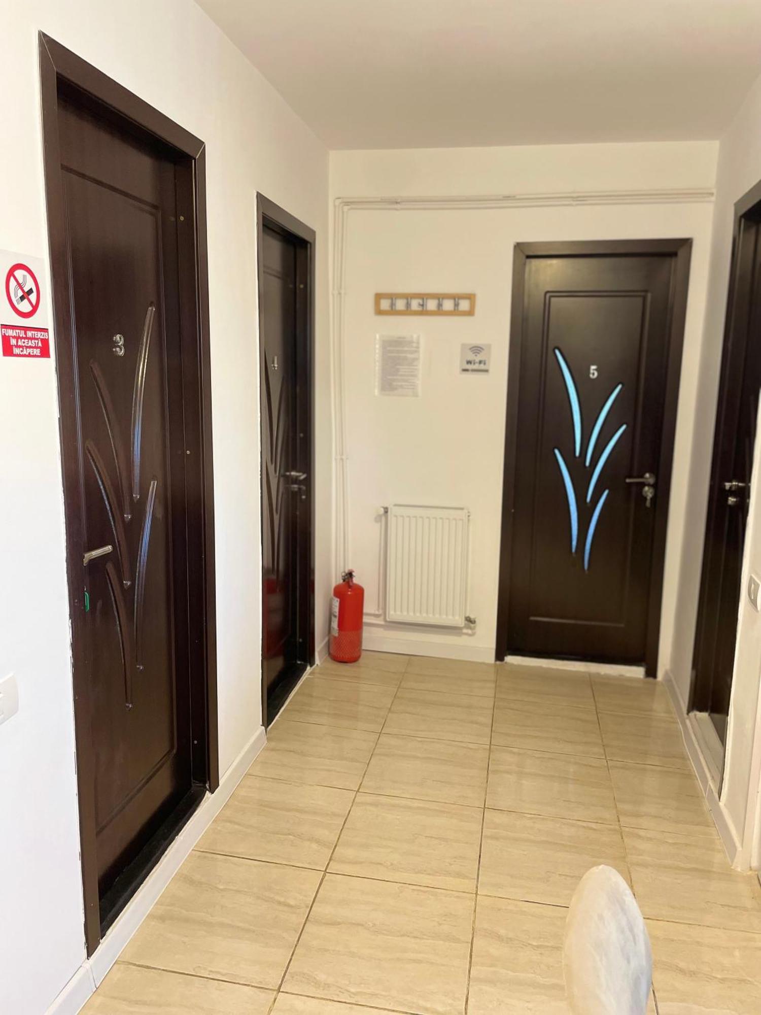 Vila Cris Apartments Năvodari Exterior foto